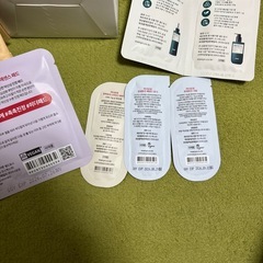 ＜お譲り先決定＞魔女工房     スキンパッド(未開封) 、サンプルセットの画像