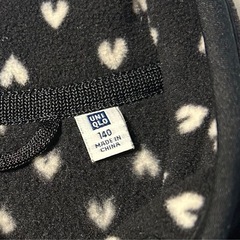 女の子140cm   ユニクロ　フリースの画像