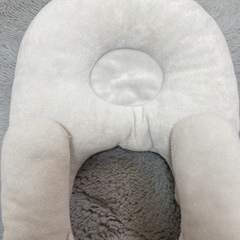 授乳クッション 枕 哺乳瓶 ホルダー 固定 ハンズフリー 赤ちゃん ベビーの画像