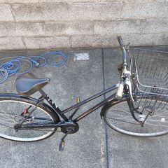 歳末処分価格！ 防犯登録致します。オートライト27インチ自転車の画像