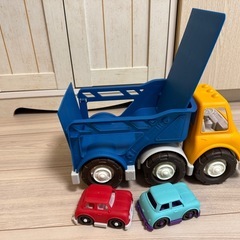 トラック玩具の画像