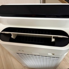 SHARP 加湿空気清浄機 KC-E50-W  2016年製の画像