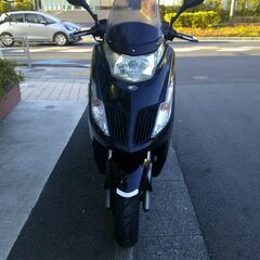 キムコ　ディンク125　実働中古車　バッテリーフル充電済み　サイドスタンド付き　ナンバー登録書無料の画像