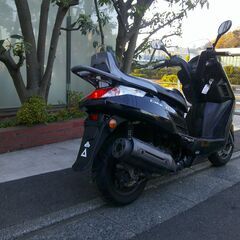 キムコ　ディンク125　実働中古車　バッテリーフル充電済み　サイドスタンド付き　ナンバー登録書無料の画像