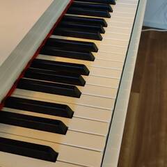 【未使用・美品】電子ピアノ　白色　88鍵盤　ハンマーアクション　グランドピアノ音源　KIMFBAYの画像