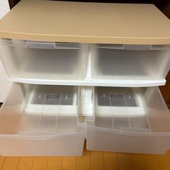 キャスター付き深型収納引き出し／チェストの画像