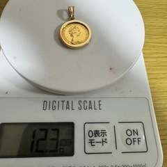 k22/k18 エリザベス二世 初年号 1980年 1ソブリン金貨トップ 12.3gの画像