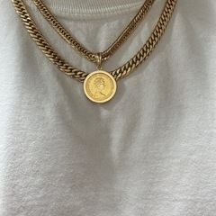 k22/k18 エリザベス二世 初年号 1980年 1ソブリン金貨トップ 12.3gの画像