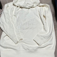 中綿アウタータグ付きミッキーパーカーの画像