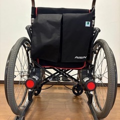 AISIN 電動車椅子.中古の画像
