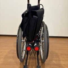 AISIN 電動車椅子.中古の画像