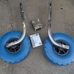 ボートドーリー 跳ね上げ時傾斜式 ステンレス製　￥8,000の画像