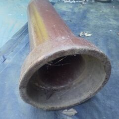 陶製の土管の画像