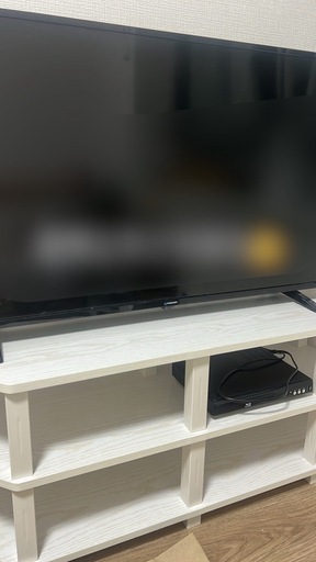【取りに来てくれる方のみ】maxzen32インチテレビリモコン付き、テレビ台