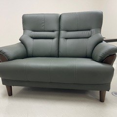 2人掛けソファ
の画像