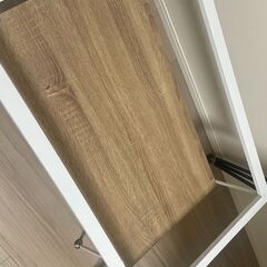 【至急お譲りしたいです】ローテーブルの画像