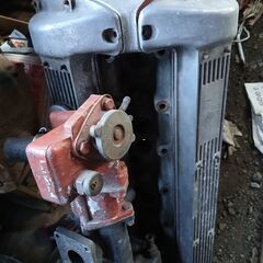 オールドジャガーXJS6-純正ツインキャブ用シリンダーヘツトの出品ですの画像