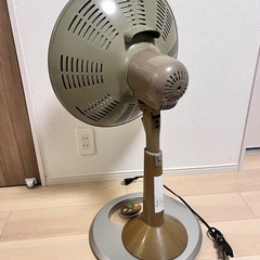 受け渡し決定 ハロゲンヒーター首振リモコン付き★　完動品の画像