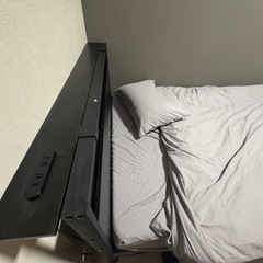 セミダブルベッド一式の画像