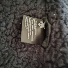 デサントスタジアムジャンパーの画像