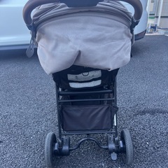 アップリカスムーヴプレシャス最上位モデル美品の画像