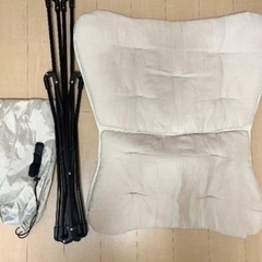 ニトリ　バタフライチェアの画像