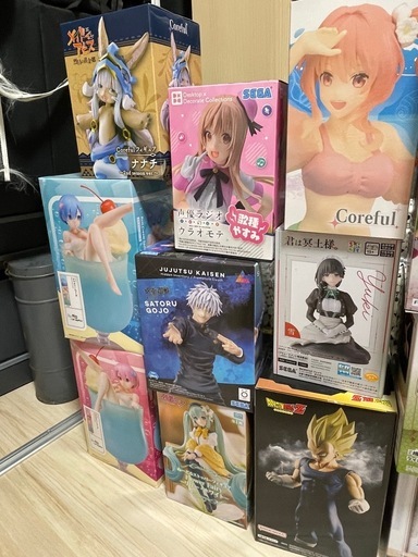 新品未開封品1つ外箱開封】1つ500円！プライズフィギュア激安販売