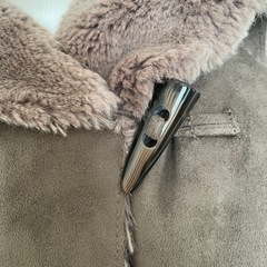 アーバンリサーチロッソ　フェイクムートン　コートの画像