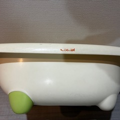 ベビーバス　コンビ　沐浴槽の画像
