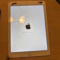 iPad6世代WiFiモデル(訳あり商品)の画像