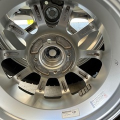 ホイール付スタッドレスタイヤ4本セットの画像