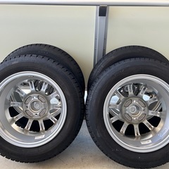 ホイール付スタッドレスタイヤ4本セットの画像
