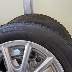 ホイール付スタッドレスタイヤ4本セットの画像