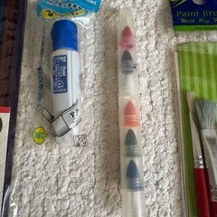 uni プロッキー　マーカー　クレヨン　絵の具　色鉛筆　平筆　文房具の画像