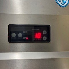 業務用冷凍冷蔵庫の画像