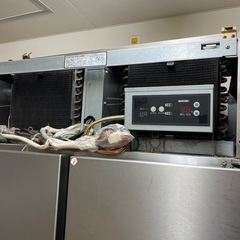業務用冷凍冷蔵庫の画像