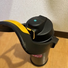 THERMOS ステンレス水筒  2.5L 消毒済みの画像