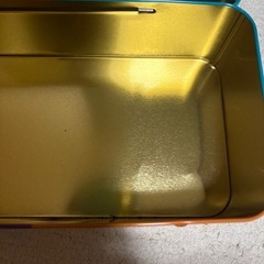 クラブハリエ　空箱　ディズニー　空き缶の画像