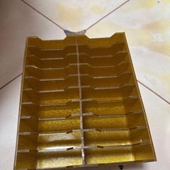 スマホケース収納ボックス デスクトップ整理ボックス 中古美品 の画像