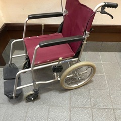 車椅子(折りたたみ)の画像