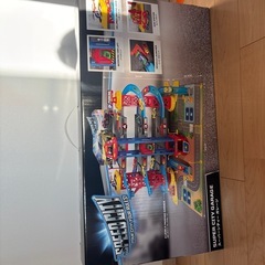 トイザらス　スピードシティ　　車　ガレージの画像