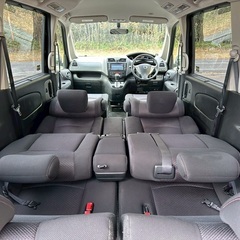 低走行9万キロ台☆8人乗り☆ガソリン代 節約☆S-HYBRID入りました‼️25年式☆月々1.2万円〜分割払い可❗️車検2年付き！大人気☆ニッサン セレナ☆HDDナビ☆走行中DVD見れます☆ETC☆バックカメラ☆ドラレコ付きのフル装備☆両側電動スライドドア☆ウィンカーミラー☆フル装備☆車内広々三列シート‼️の画像