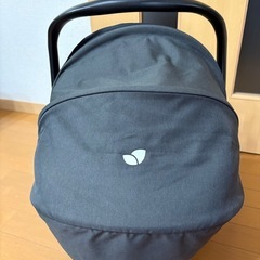 Joie ブラック チャイルドシートの画像
