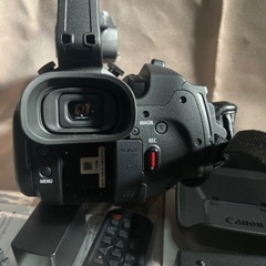 ほぼ新品 CANON XF400 4K ビデオカメラ 付属品完備の画像
