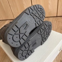 スパンコール付きムートン グレーSの画像