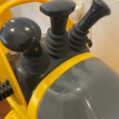 無料　ユンボー　乗り物　の画像