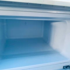 ①✅ユーイングノンフロン冷凍冷蔵庫✅ ✅UR-D90J✅の画像