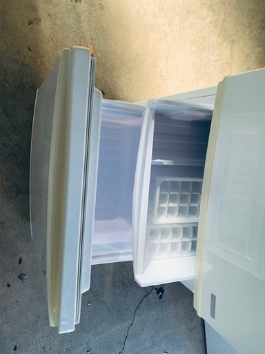 ①✓SHARPノンフロン冷凍冷蔵庫✓ ✓SJ-C14B-W ✓