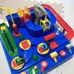 【知育】きかんしゃトーマス レッツゴー大冒険！手指運動 電池不要の画像