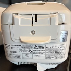 Panasonic 炊飯器 SR-HD102 2013年製の画像
